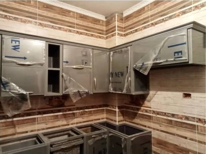 صيانة مطابخ وابواب وشبابيك بالدمام - (0566055691)